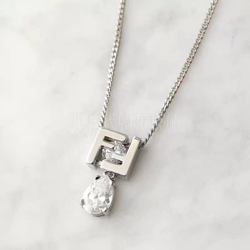 Fendi necklace 05lyx51